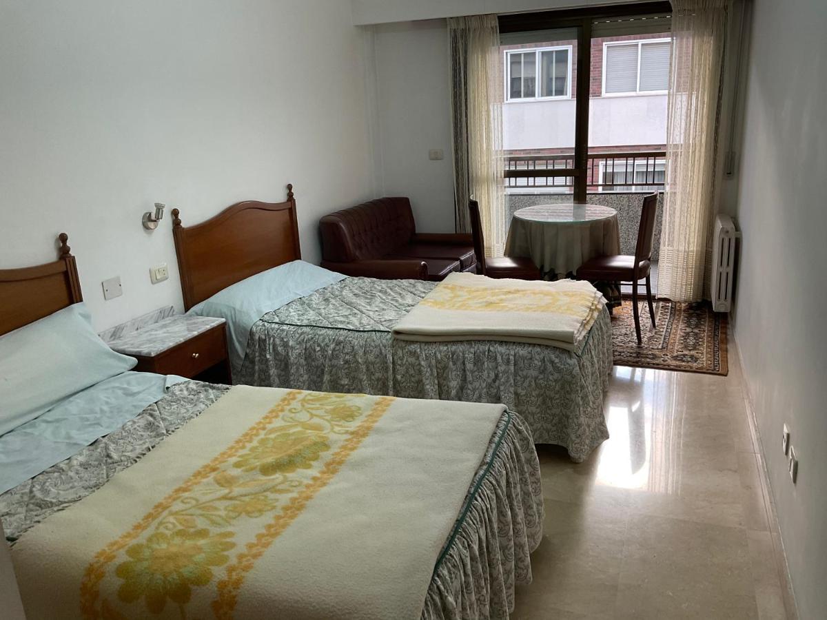 Residencia Universidad أورينس المظهر الخارجي الصورة