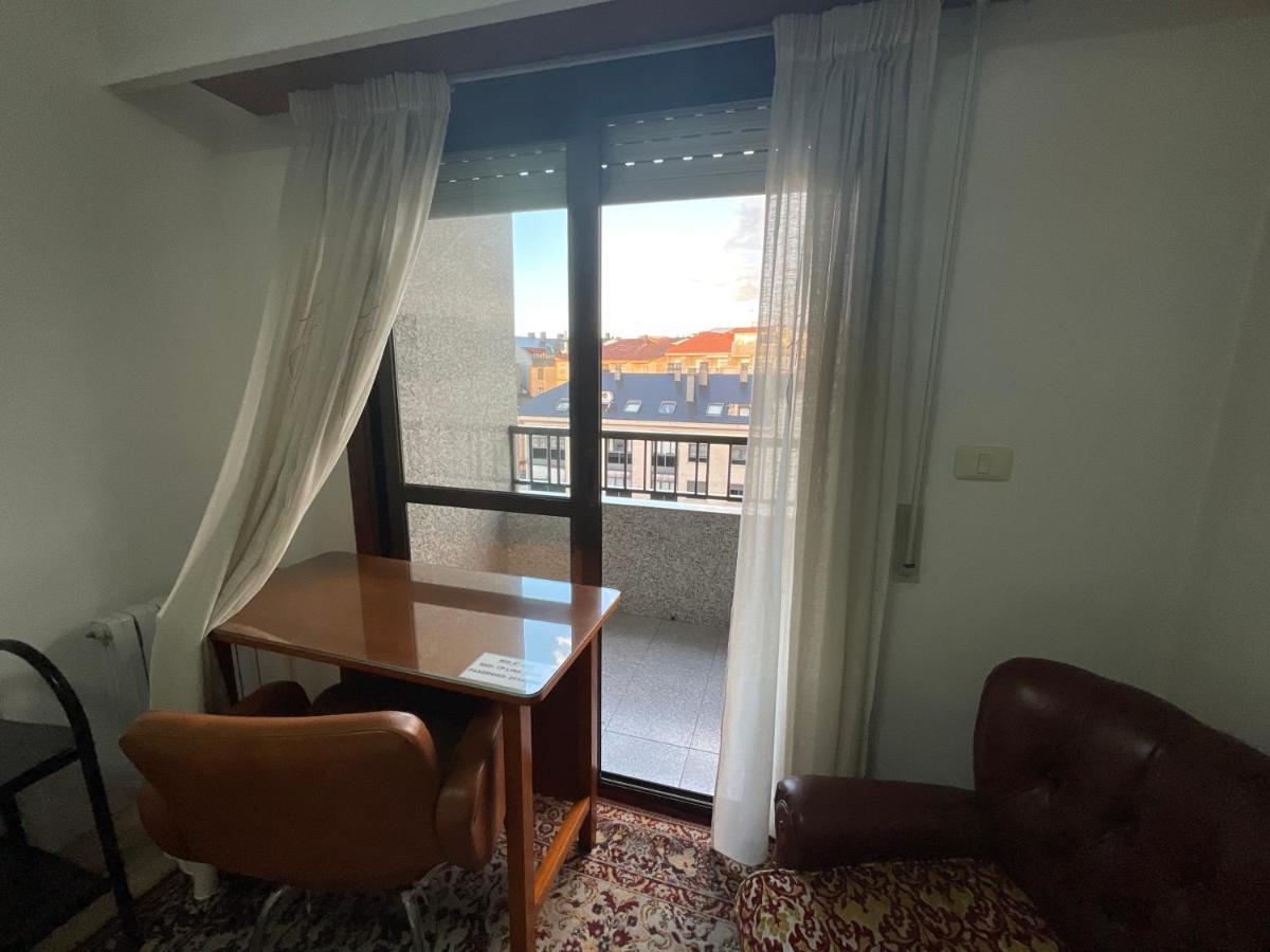Residencia Universidad أورينس المظهر الخارجي الصورة